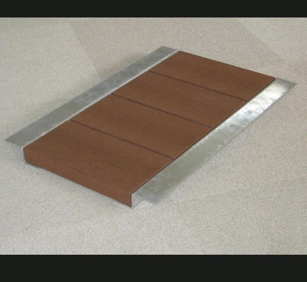 竹粉配合デッキ材/溝ふた